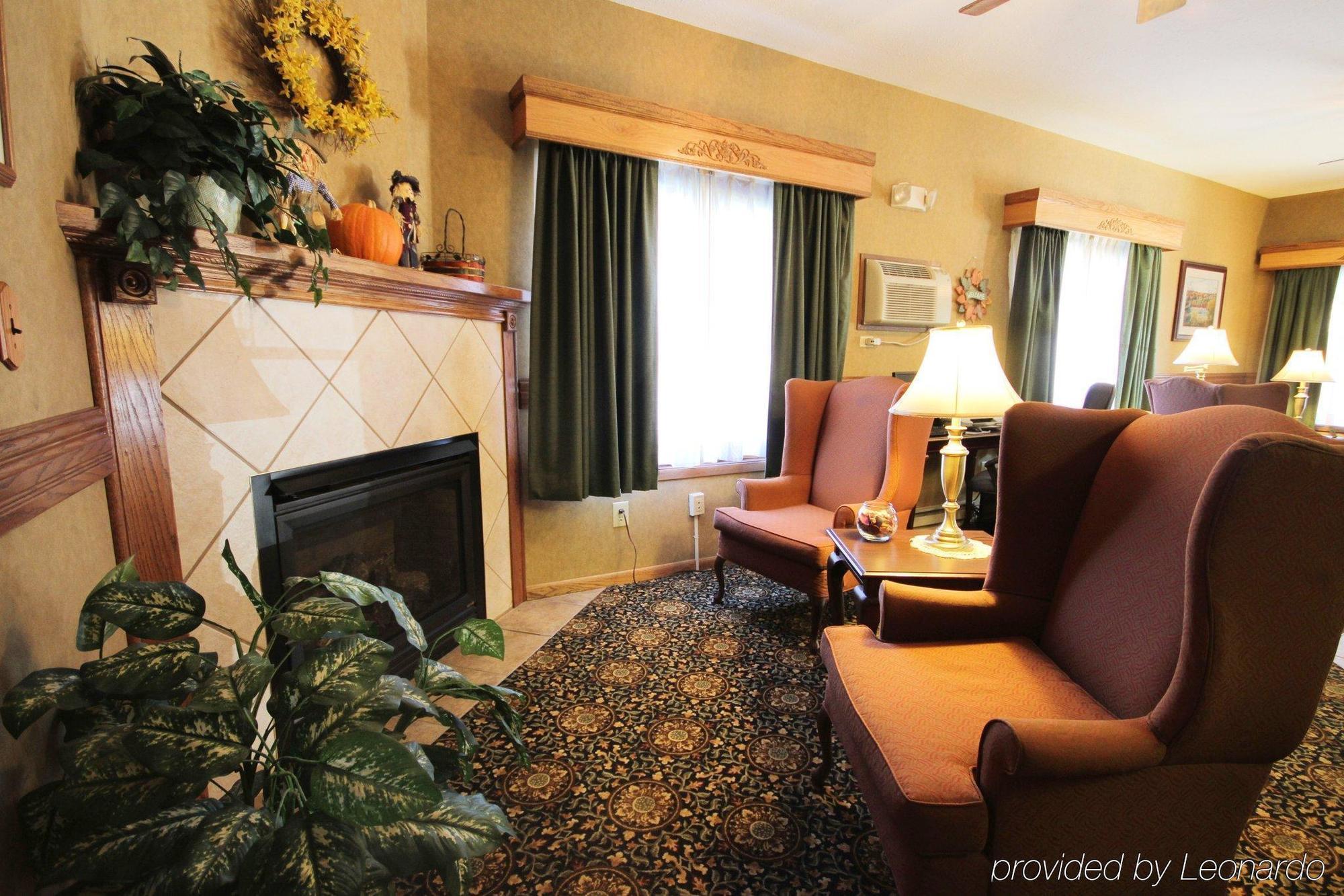 Magnuson Hotel Country Inn Ishpeming Habitación foto